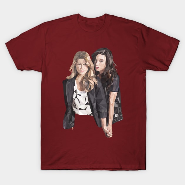 Carmilla - Polygonal Hollstein T-Shirt by CriSan